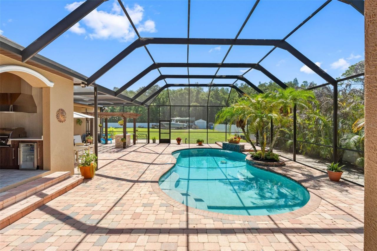 17117 Lakeshore Road, Lutz, FL 33558 Photo