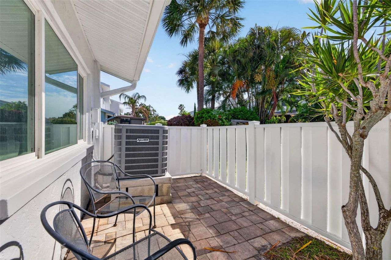 6655 Cape Sable Way Ne, Unit 1, Saint Petersburg, FL 33702 Photo