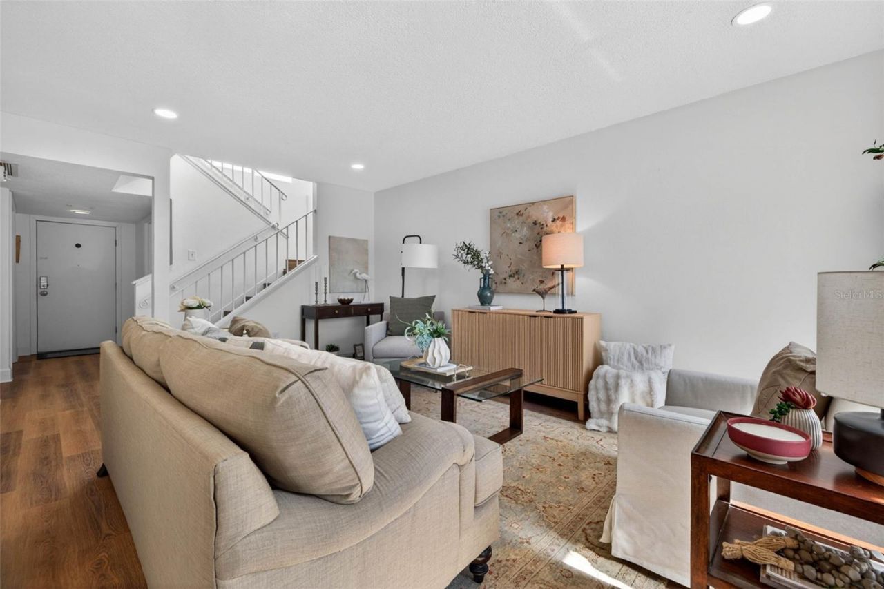 6655 Cape Sable Way Ne, Unit 1, Saint Petersburg, FL 33702 Photo