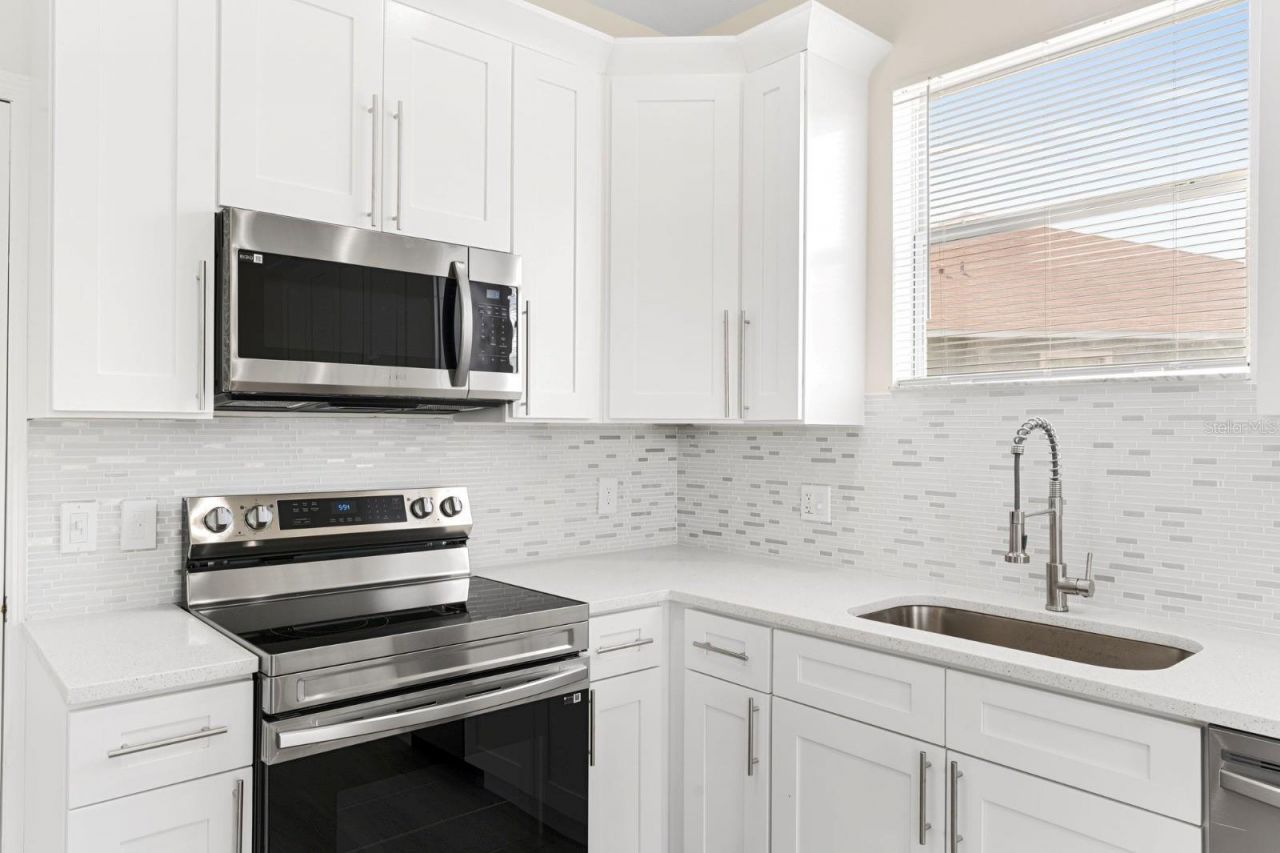 5424 Hammock View Lane , Apollo Beach, FL 33572 Photo