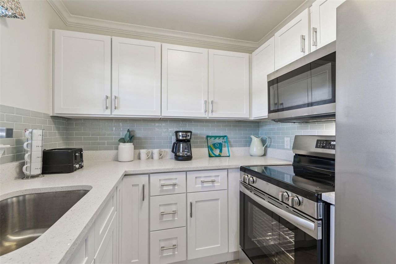 19417 Gulf Boulevard , Unit F107, Indian Rocks Beach, FL 33785 Photo