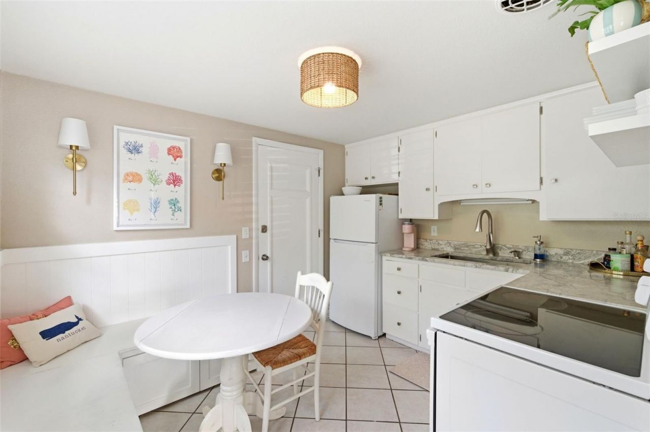 652 Lexington Street , Dunedin, FL 34698 Photo
