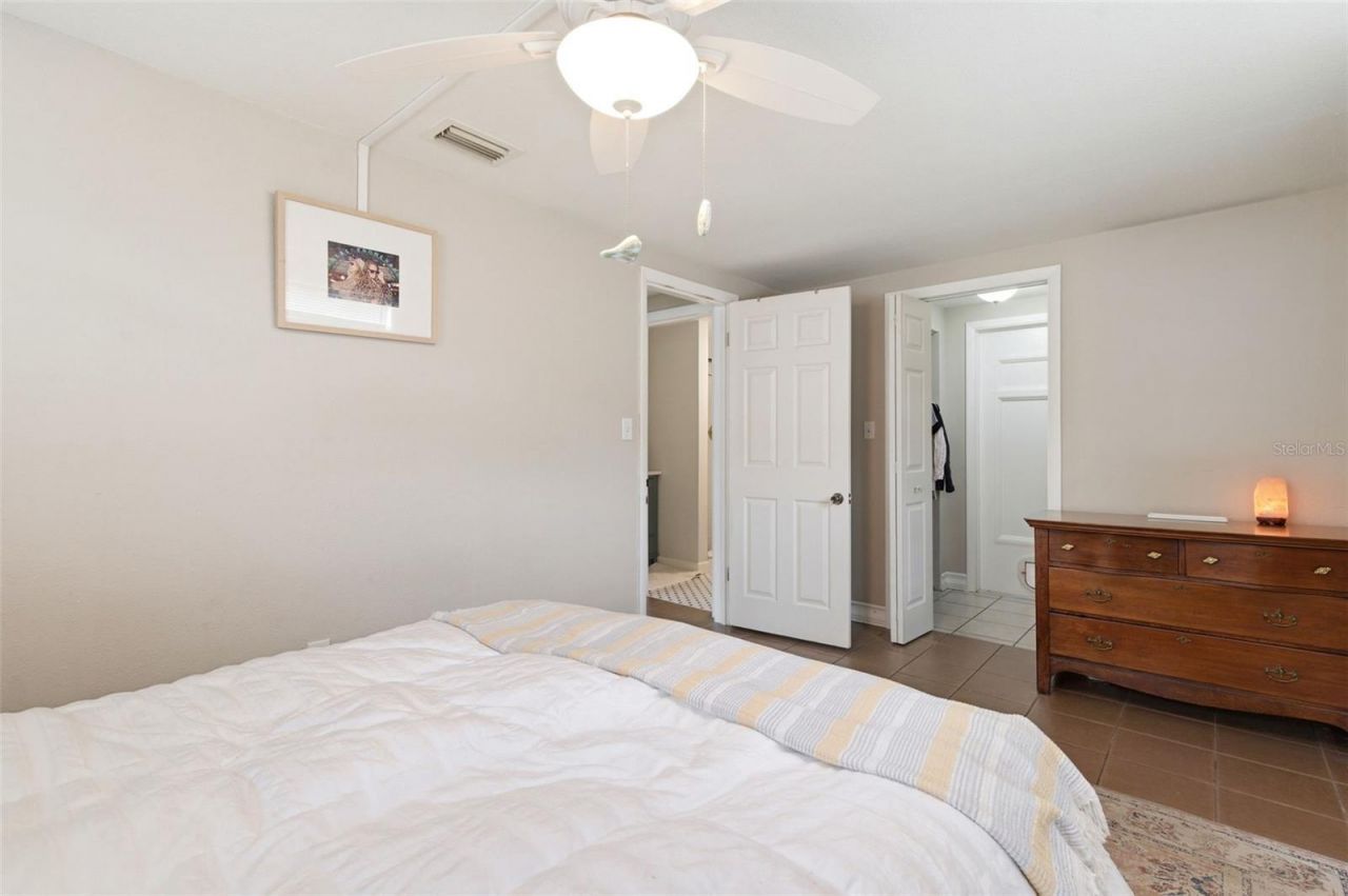 652 Lexington Street , Dunedin, FL 34698 Photo