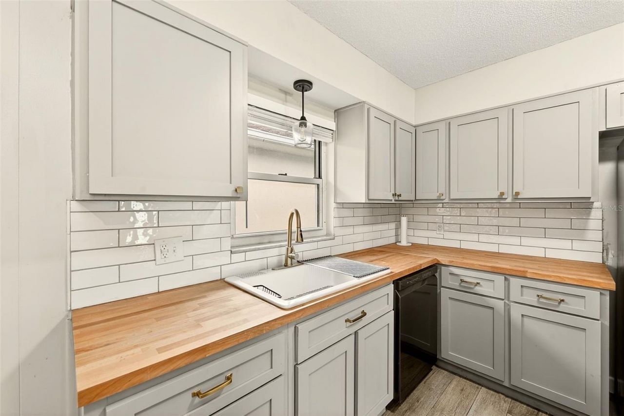 1017 Carolina Avenue , Mulberry, FL 33860 Photo