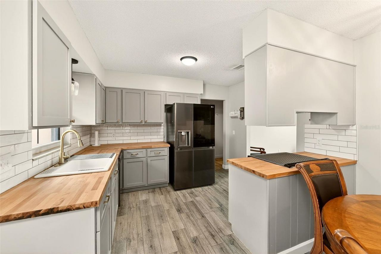 1017 Carolina Avenue , Mulberry, FL 33860 Photo