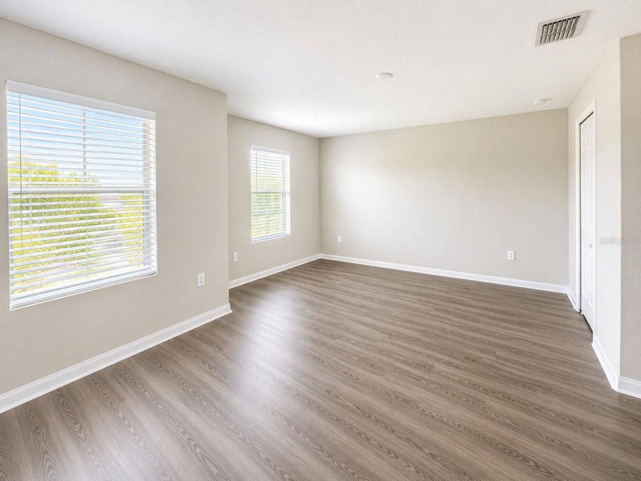 2110 Golden Falcon Drive , Ruskin, FL 33570 Photo