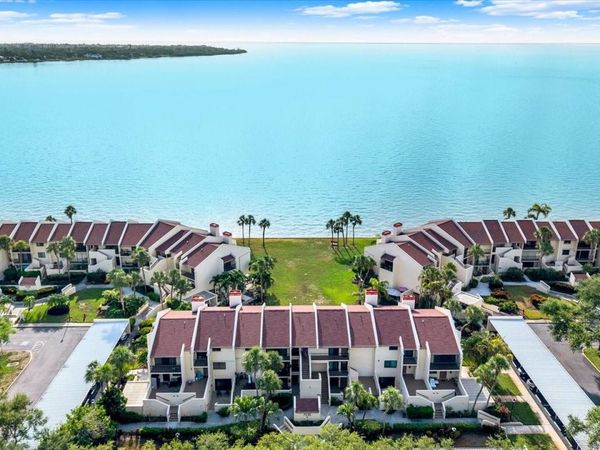 7530 SUNSHINE SKYWAY LANE S, Unit P7, ST PETERSBURG, FL 33711