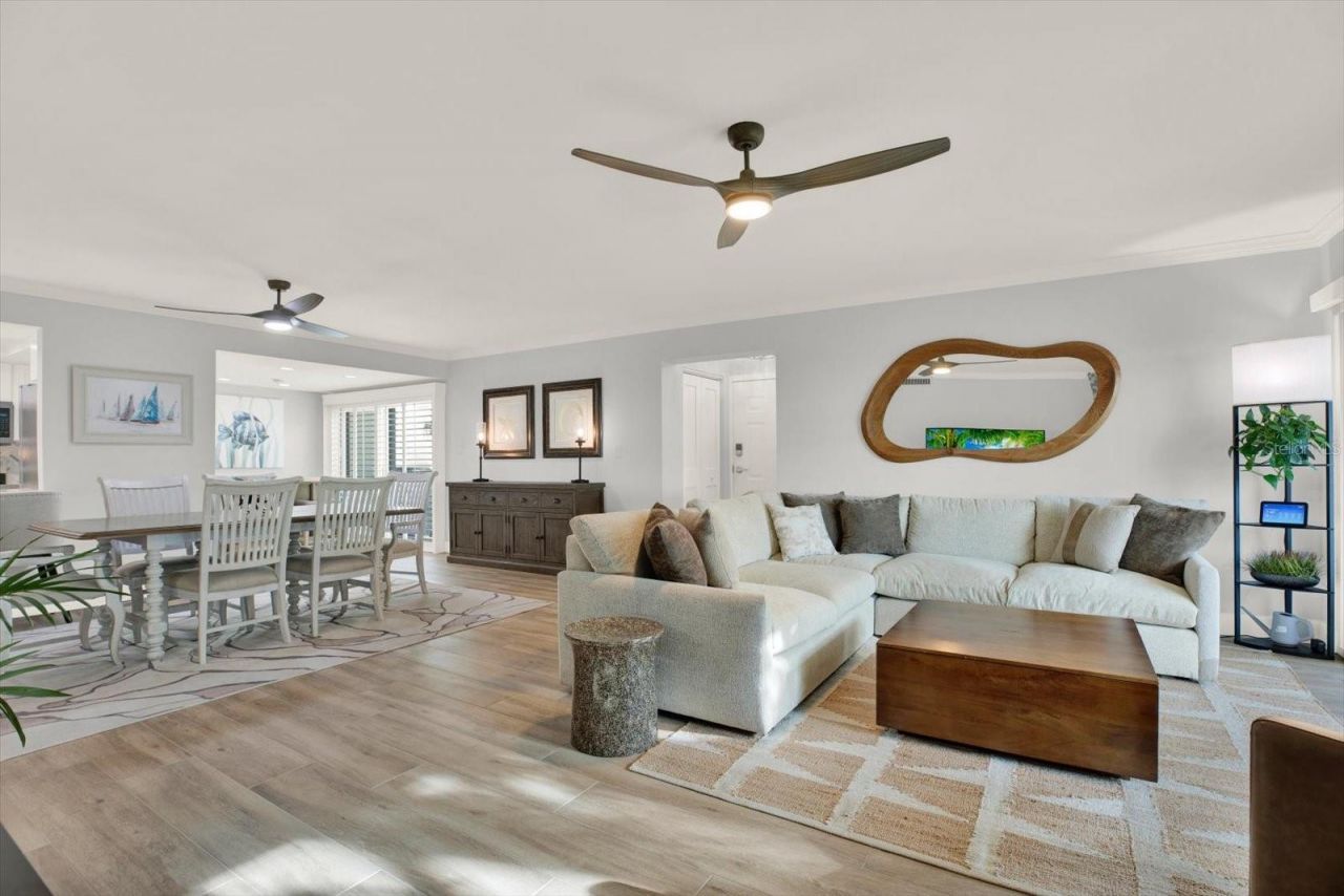 7530 Sunshine Skyway Lane S, Unit P7, Saint Petersburg, FL 33711 Photo
