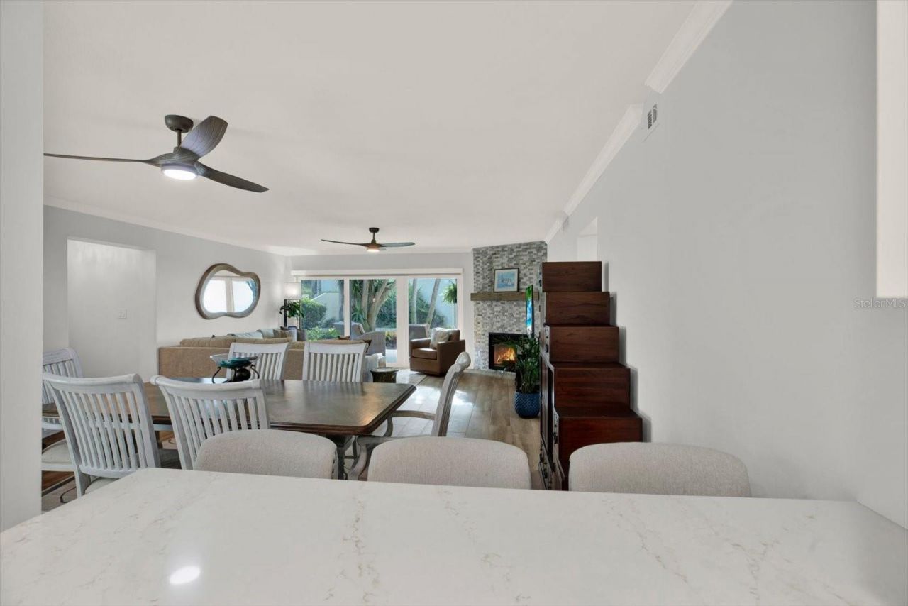 7530 Sunshine Skyway Lane S, Unit P7, Saint Petersburg, FL 33711 Photo