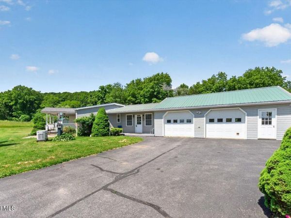 354 Hughes Road, Amsterdam, NY 12010