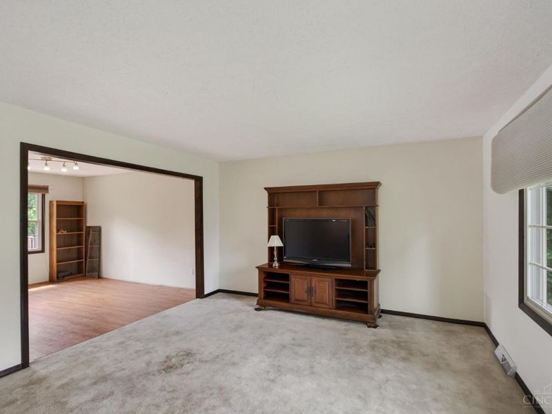 10657 Carolina Trace Road, Harrison, OH 45030 Photo 10