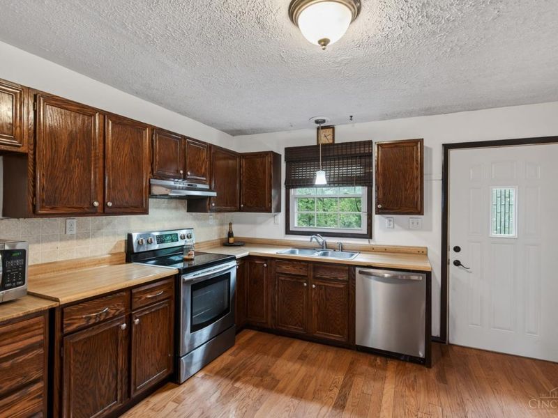 10657 Carolina Trace Road, Harrison, OH 45030 Photo 15