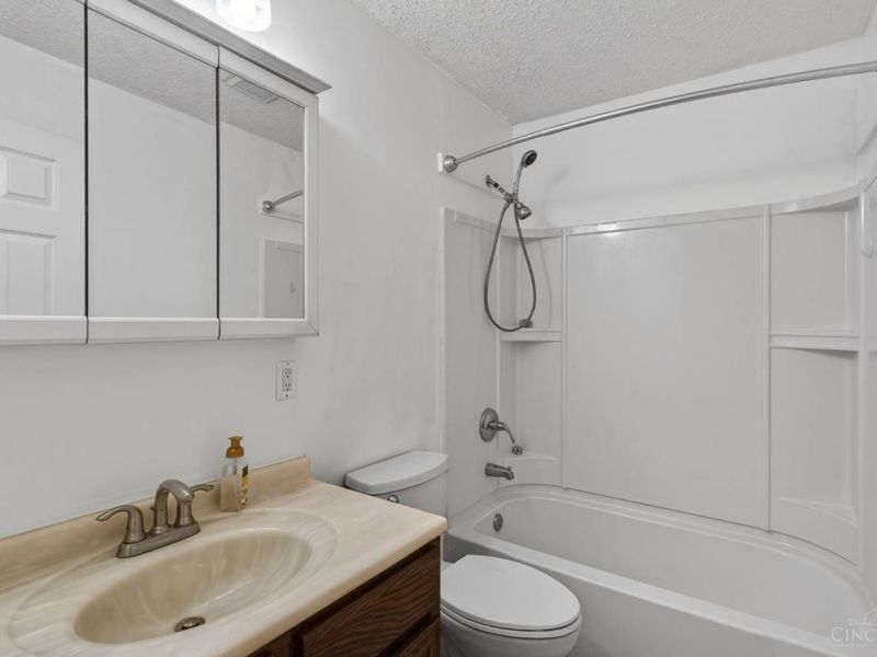 10657 Carolina Trace Road, Harrison, OH 45030 Photo 27