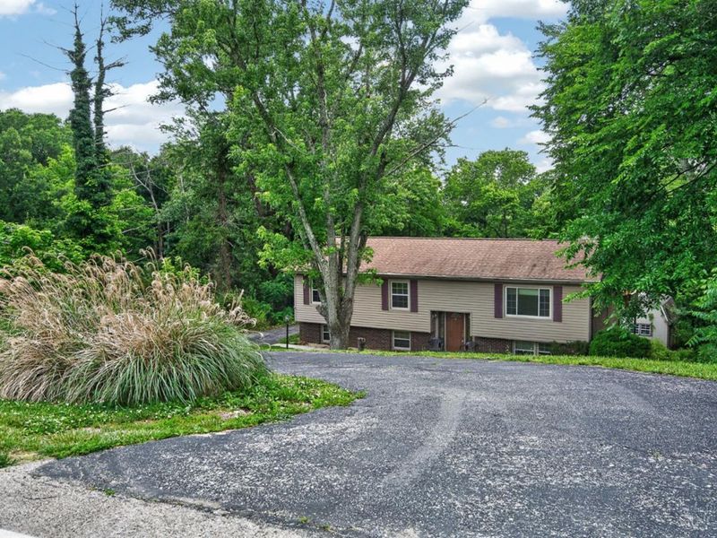 10657 Carolina Trace Road, Harrison, OH 45030 Photo 3