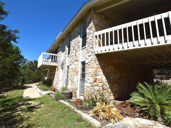 1905 Toro Canyon RD, Unit A, Austin, TX 78746