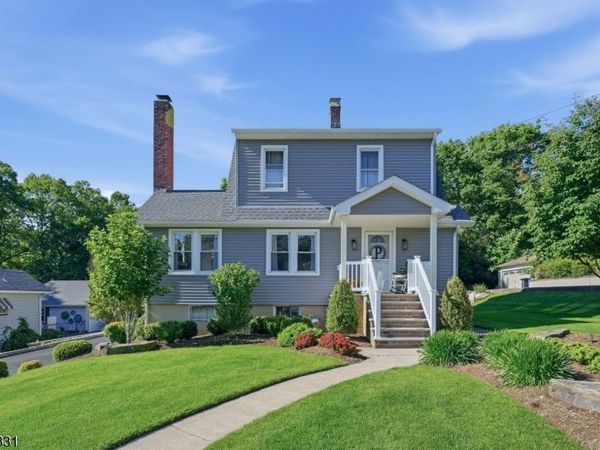 47 Gionti Pl, North Haledon, NJ 07508