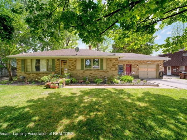 4149 Greenwood Avenue, Holt, MI 48842