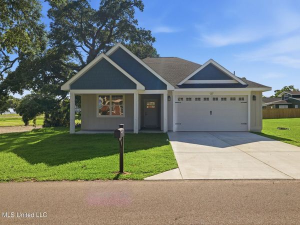 127 Iberville Drive, Biloxi, MS 39531
