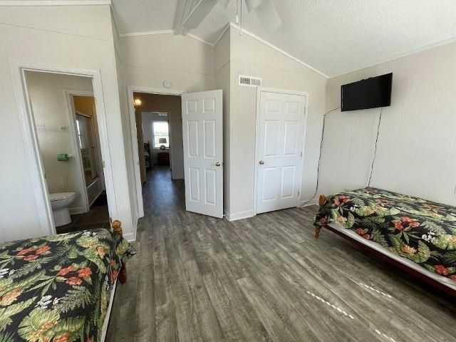 872 S Waccamaw Dr.  Photo 12