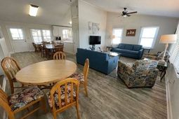 872 S Waccamaw Dr.  photo 4