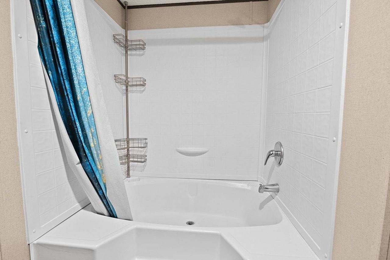 9221 Blue Wing Dr. Photo 13