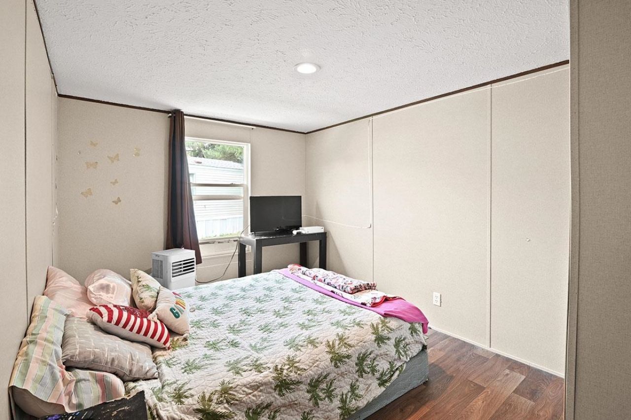 9221 Blue Wing Dr. Photo 30