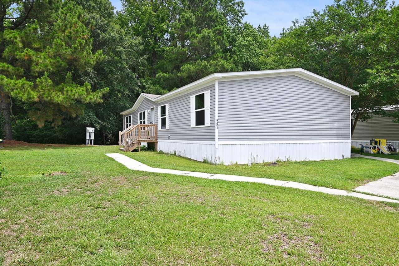 9221 Blue Wing Dr. Photo 38