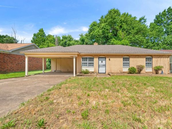 3873 KERSTON DR , Memphis, TN 38128