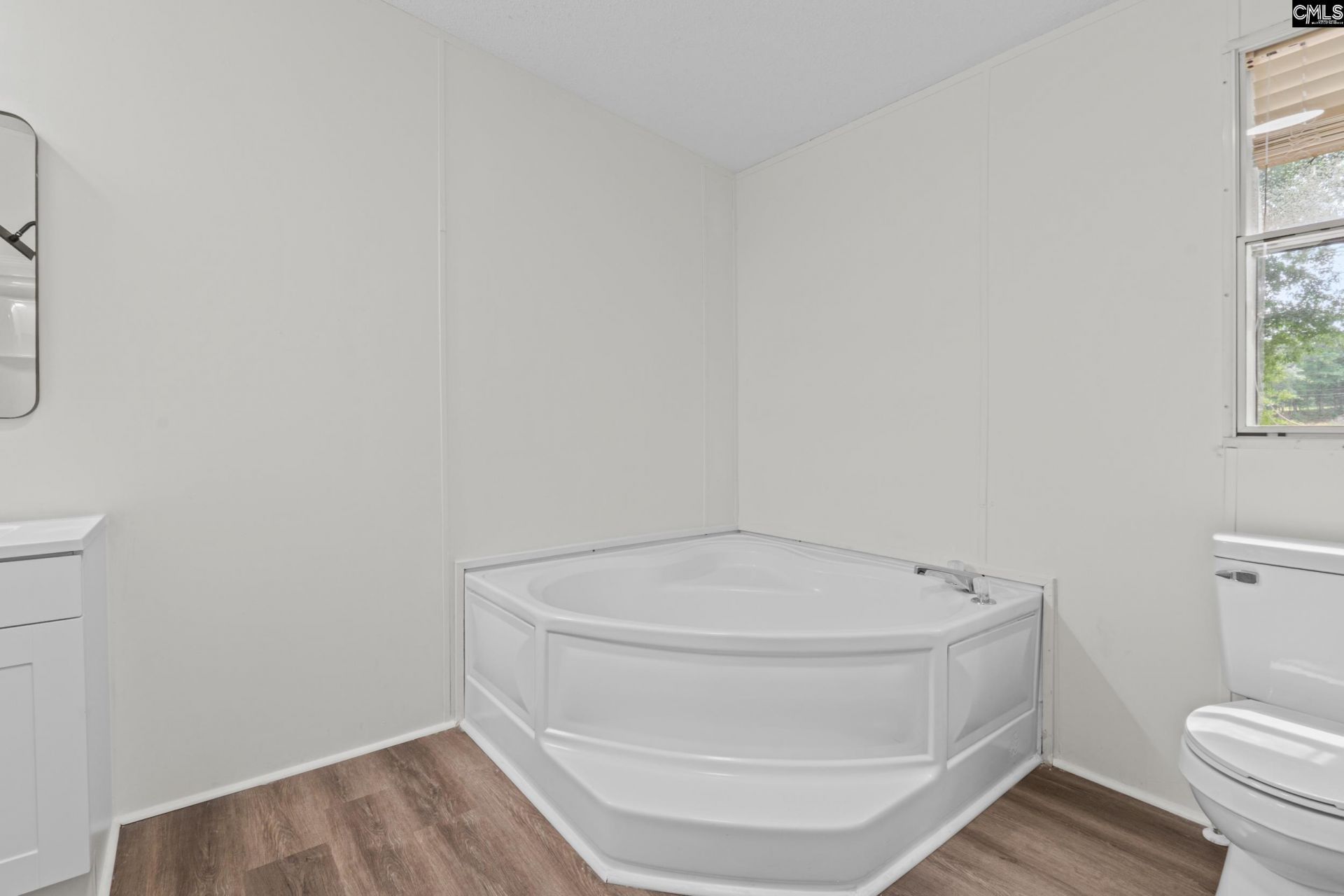 697 Ellene Street Photo 13