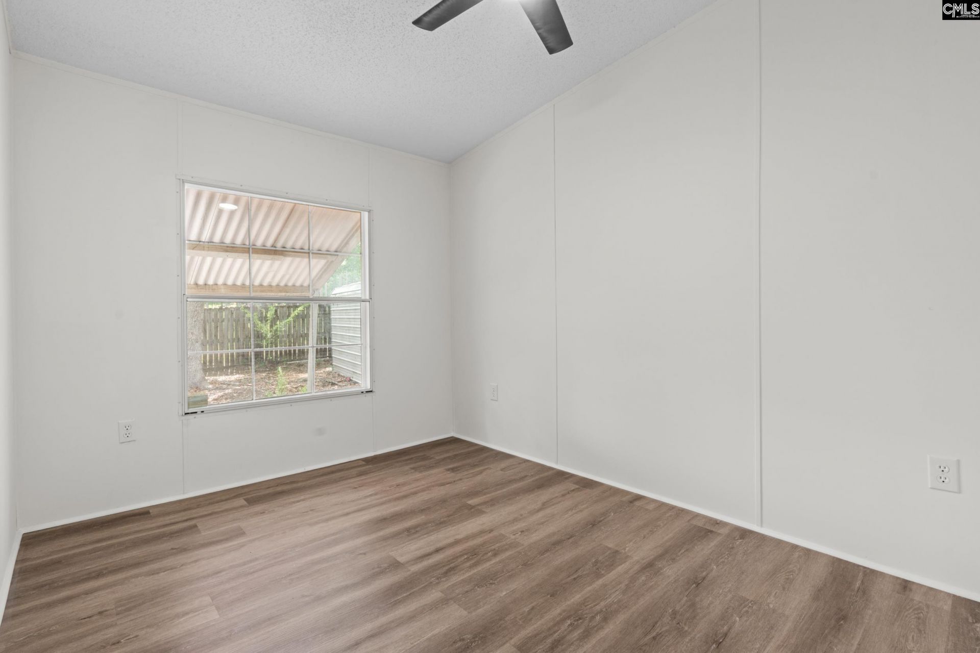 697 Ellene Street Photo 15