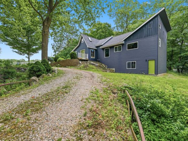 1372 Cramton Avenue NE, Ada, MI 49301