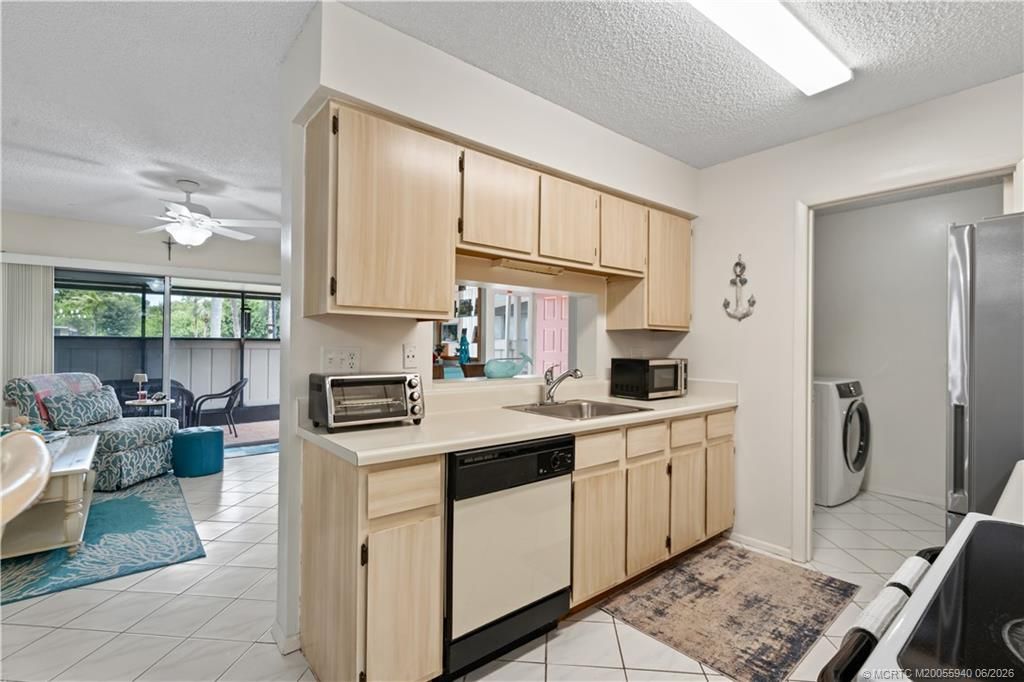 4060 NW Cinnamon Tree Circle, Jensen Beach, FL 34957 Photo