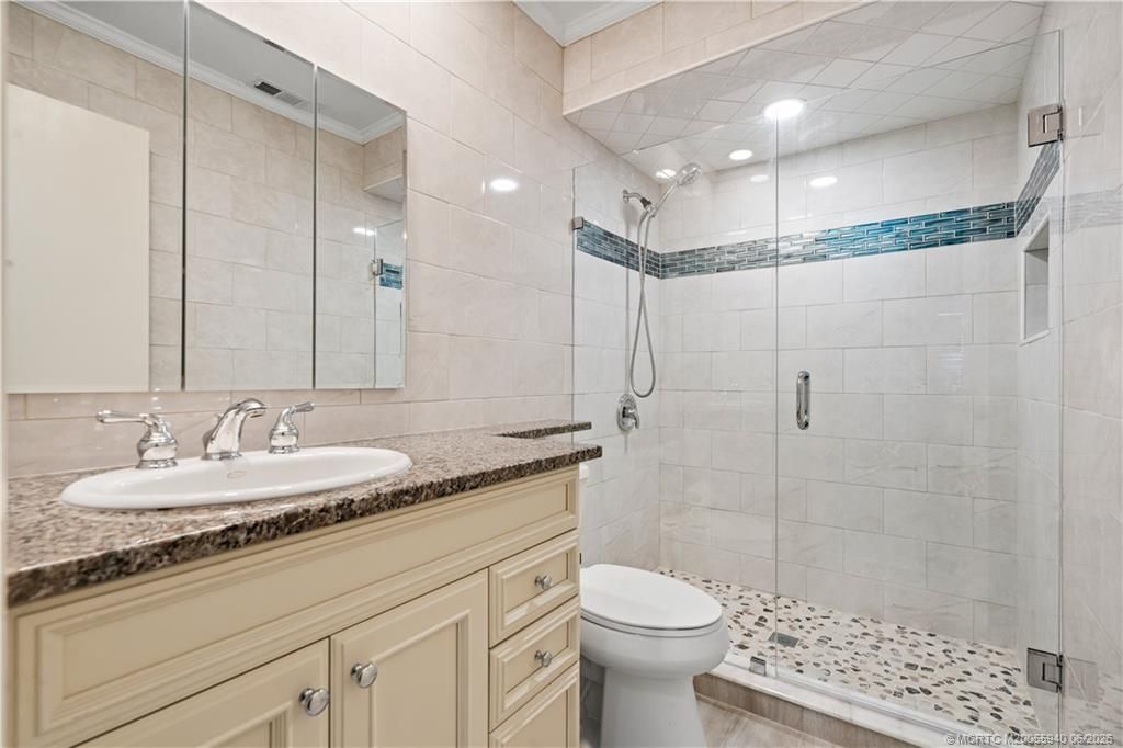 4060 NW Cinnamon Tree Circle, Jensen Beach, FL 34957 Photo
