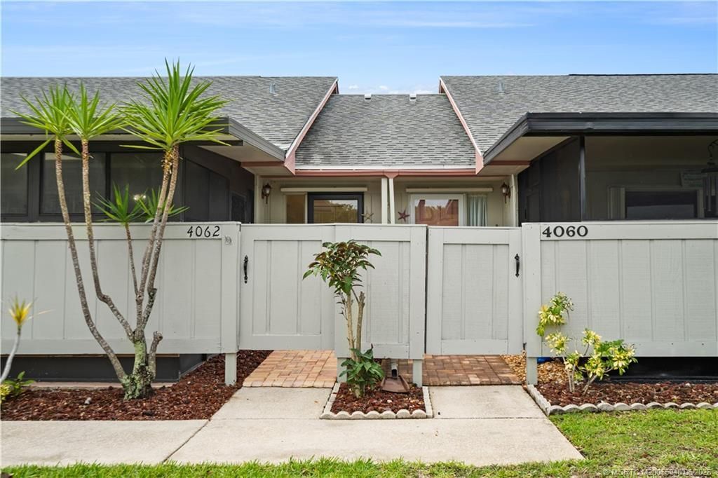 4060 NW Cinnamon Tree Circle, Jensen Beach, FL 34957 Photo