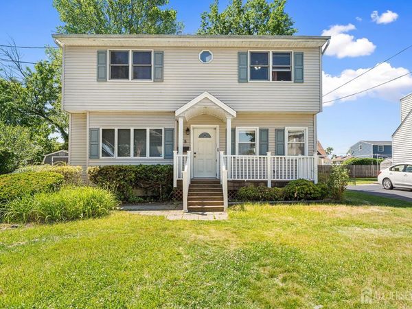68 W edward Street , Iselin, NJ 08830