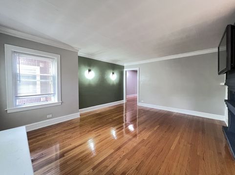 Main Photo