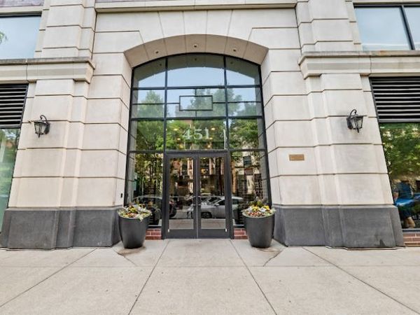 451 W Huron Street , Unit 811, Chicago, IL 60654