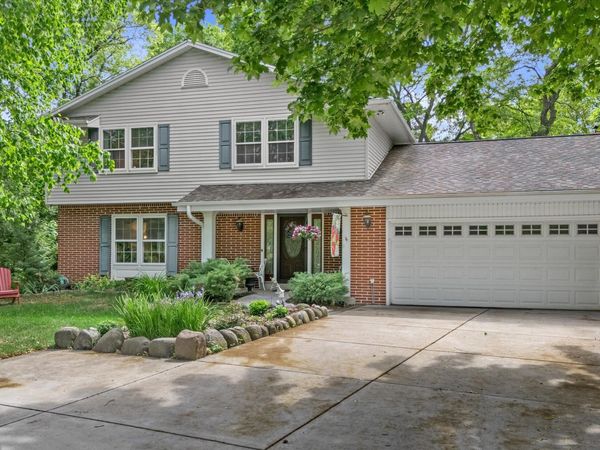 18435 Tilton Ct, Brookfield, WI 53045