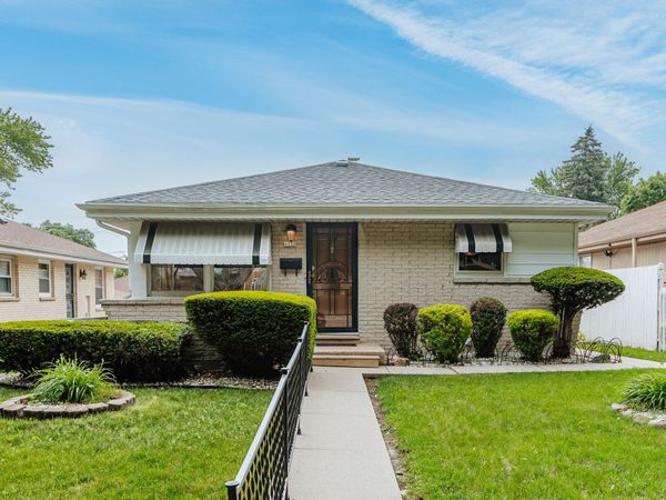 4110 N 74th St, Milwaukee, WI 53216
