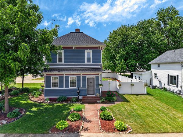 203 Williams St, Randolph, WI 53956