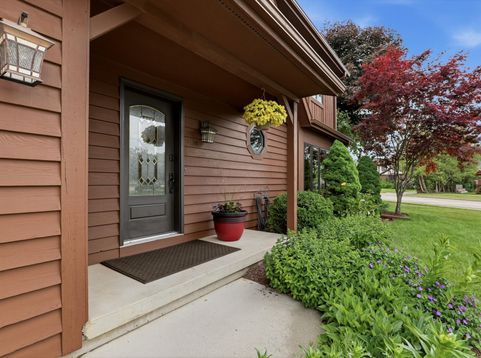Main Photo