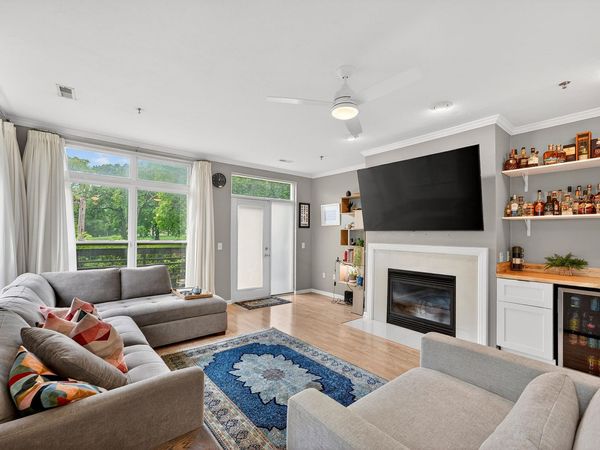 1220 E Locust St, Unit 101, Milwaukee, WI 53212
