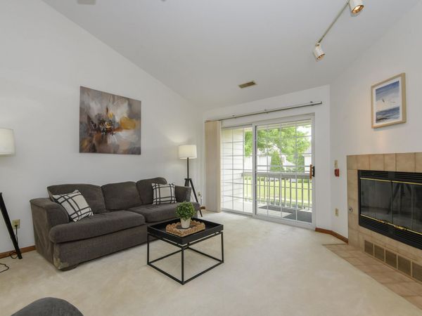 176 Westfield Way, Unit D, Pewaukee, WI 53072