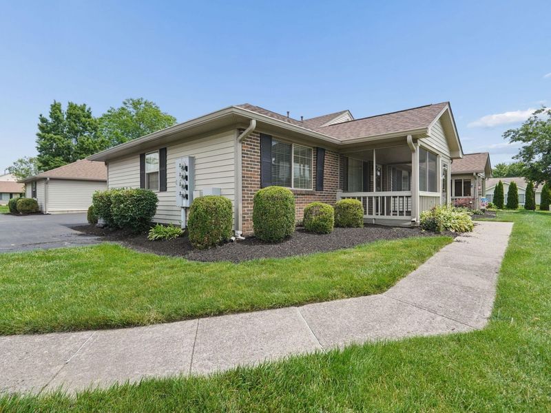 37 Northpointe Lane , Newark, OH 43055 Photo 2