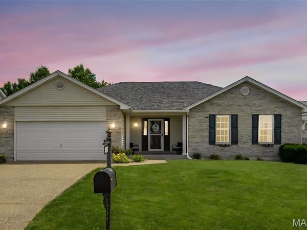2358 Hidden Deer Drive, O'Fallon, MO 63368