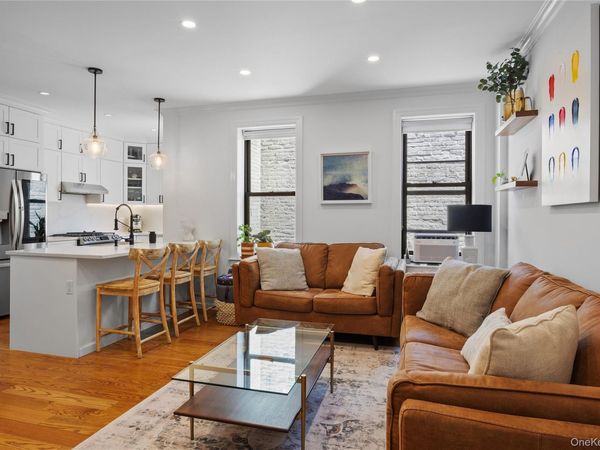 2439 38 Streets , Unit c10, Astoria, NY 11103