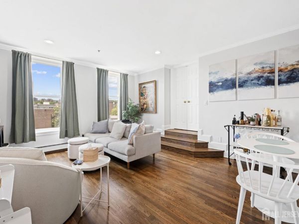1115 Willow Avenue, Hoboken, NJ 07030