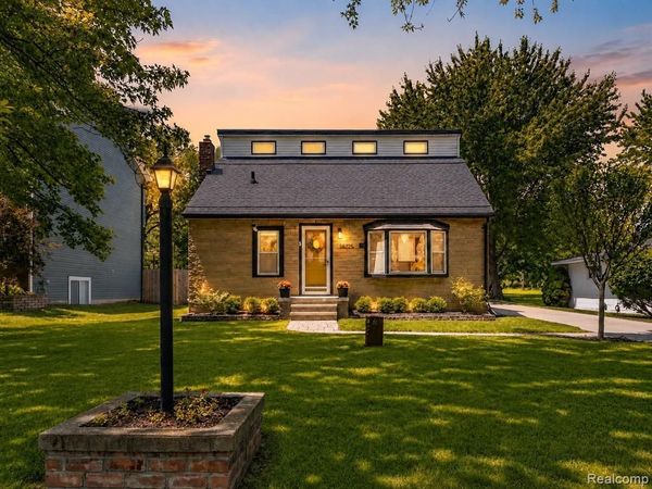 58253 Cathey, Washington Twp, MI 48094