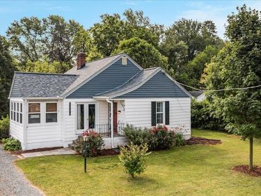 17516 HARMONY CHURCH ROAD, HAMILTON, VA 20158