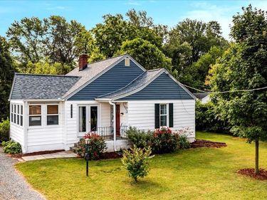17516 HARMONY CHURCH ROAD, HAMILTON, VA 20158